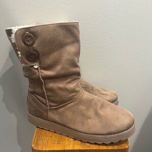 Skechers Boots Womens 11 Tan Keepsakes 2.0 Button Pull On Mid Calf Suede